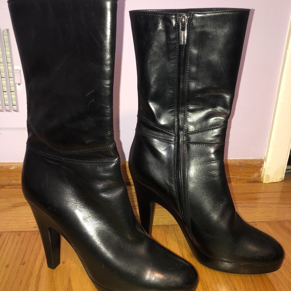 Jill Sanders Black Ankle Bootie